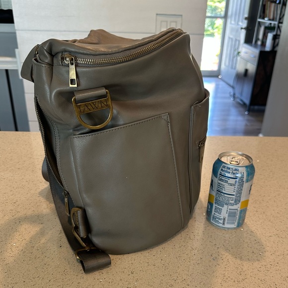 FAWN DESIGN The Original Diaper Bag - Picture 10 of 11